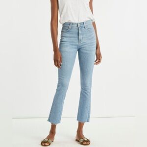 Veronica Beard Carly Kick Flare High Rose 32 crop raw hem light wash bail out 34